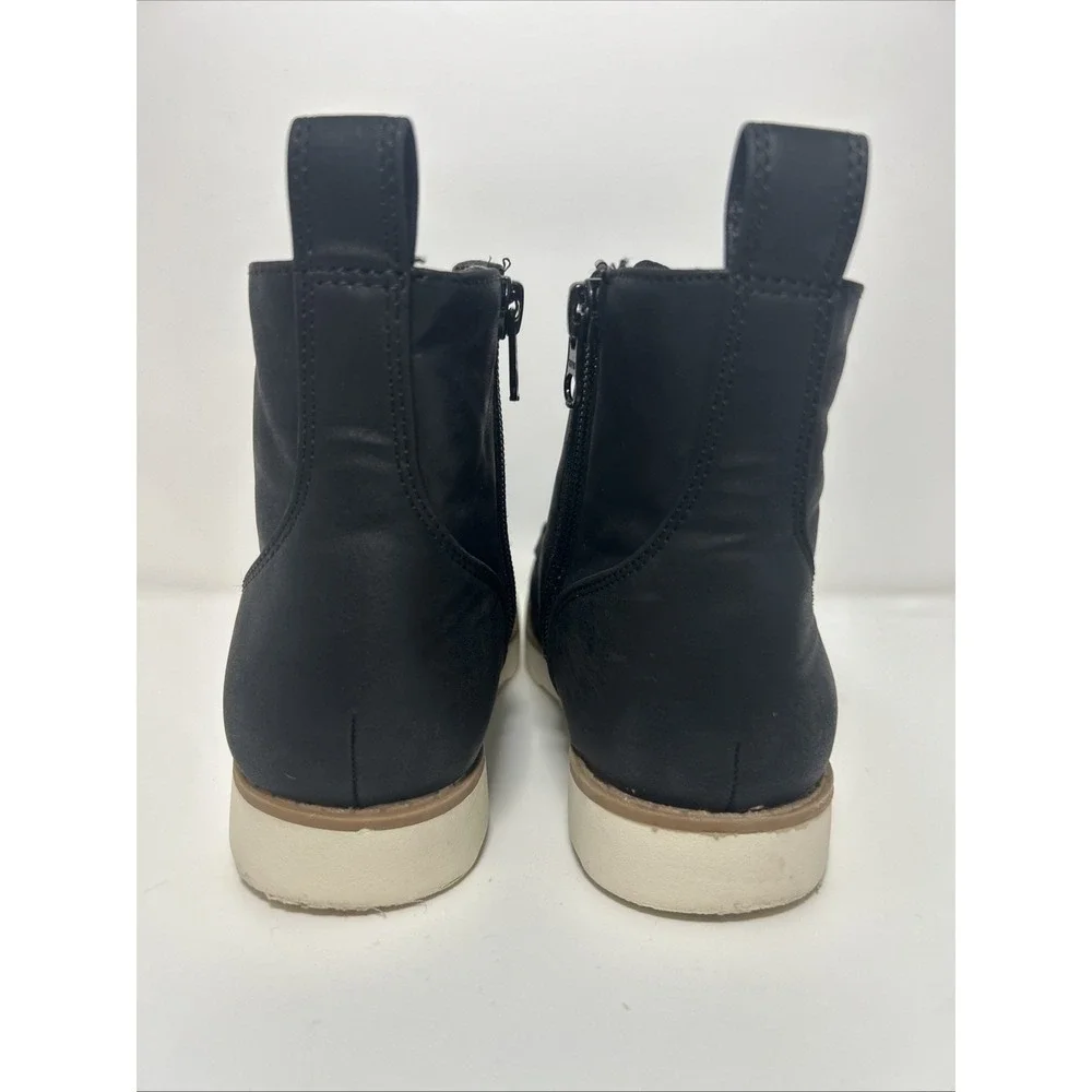 Cat & Jack Bosley Mock Toe Boots Kids Size 1,‎ Black/White Lace Up, Side Zipper